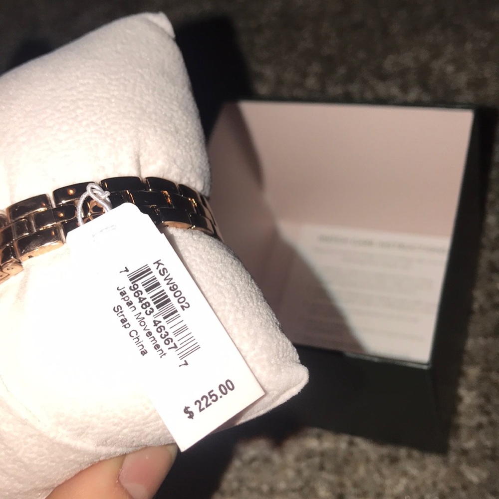 NEW! Kate Spade ♠️ - Picture 4 of 5